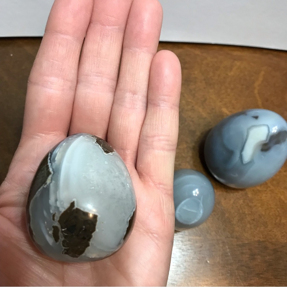 Agate Eggs - Picture 6 of 8